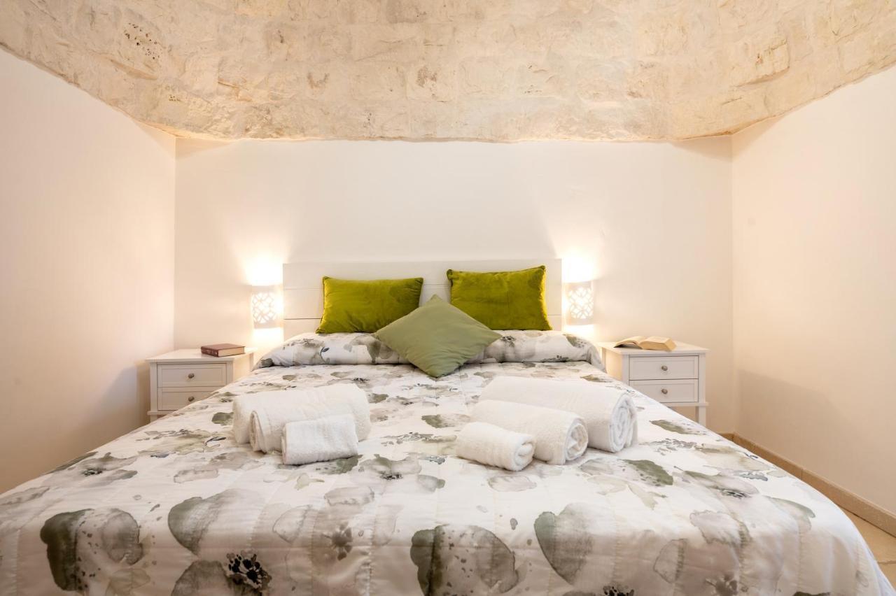 Trullo Il Focolare In Masseria Cisternino Buitenkant foto