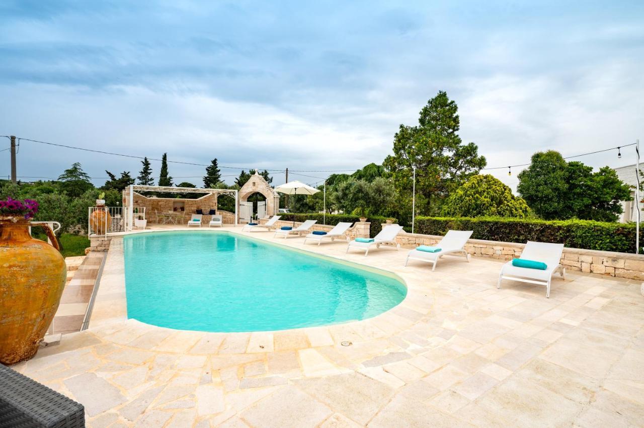 Trullo Il Focolare In Masseria Cisternino Buitenkant foto